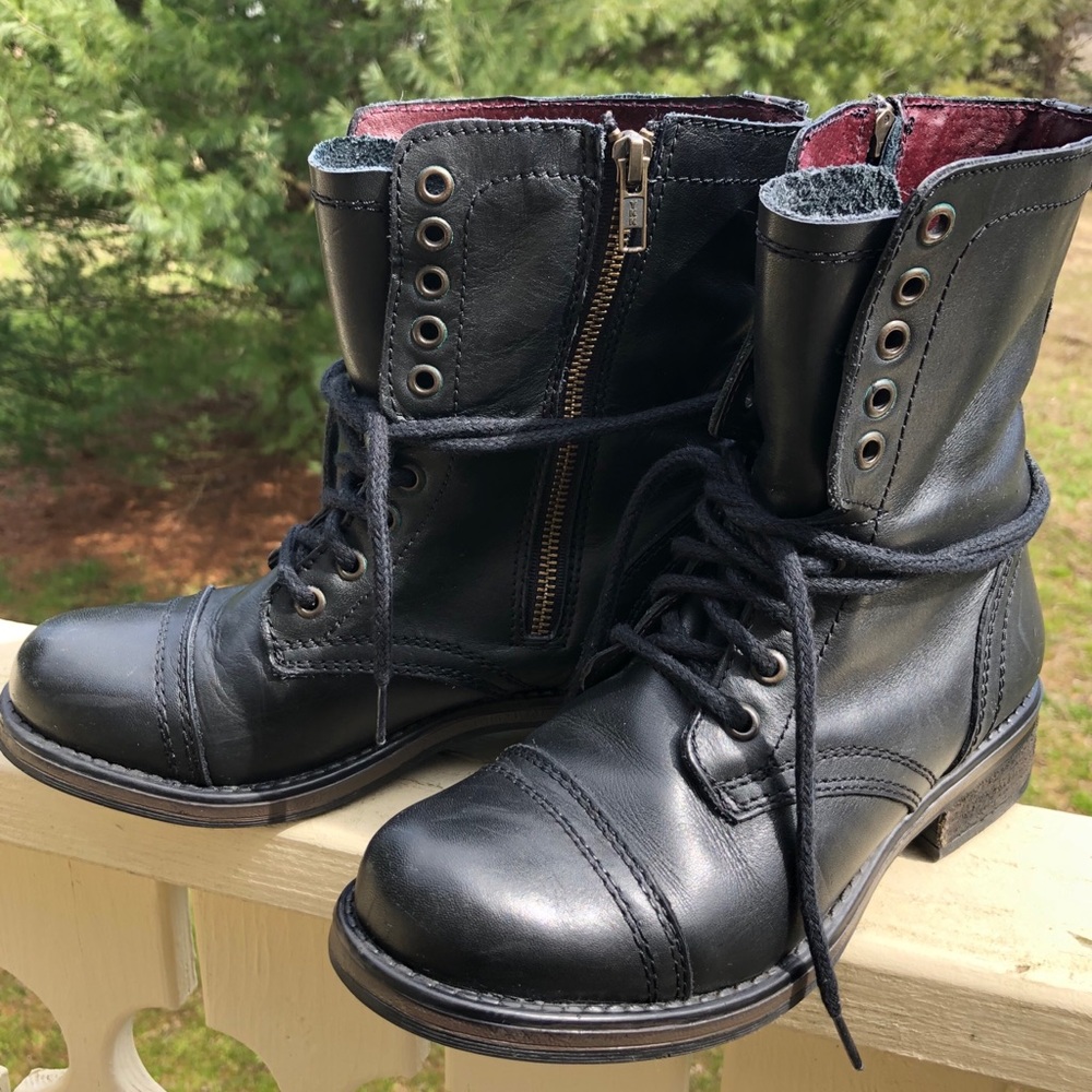 Steve Madden Troopa Boot